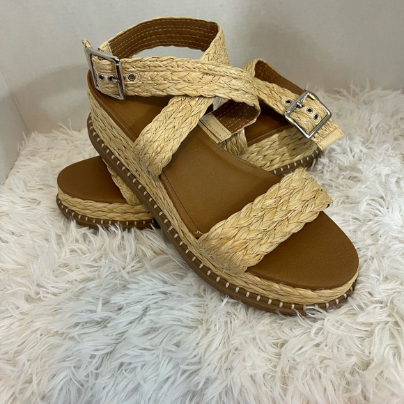 Universal Threads Kayla wedge heel memory foam insole women’s size 10 sandal - Picture 6 of 11